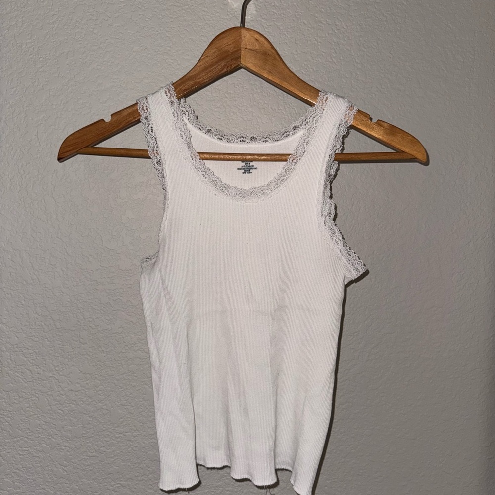 Brandy Melville White Lace-Trim Tank Top